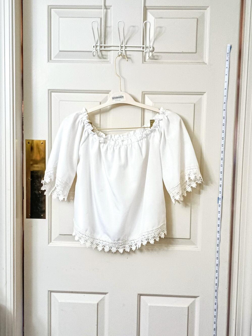 A'GACI - White Off Shoulder Lace Detail Trim Flowy Blouse Top - L